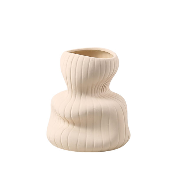 Vertical Curved Bottle – Beige Ceramic